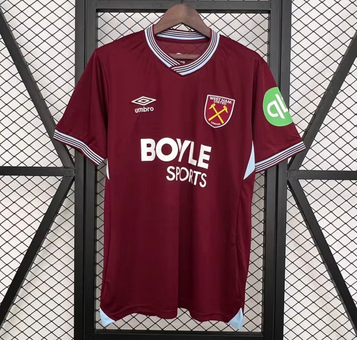 2025/2026 West Ham United Home Football Shirt
