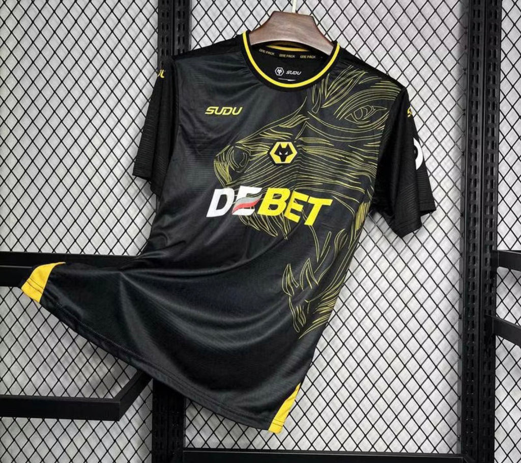 2024/2025 Wolverhampton Wanderers Away Football Shirt