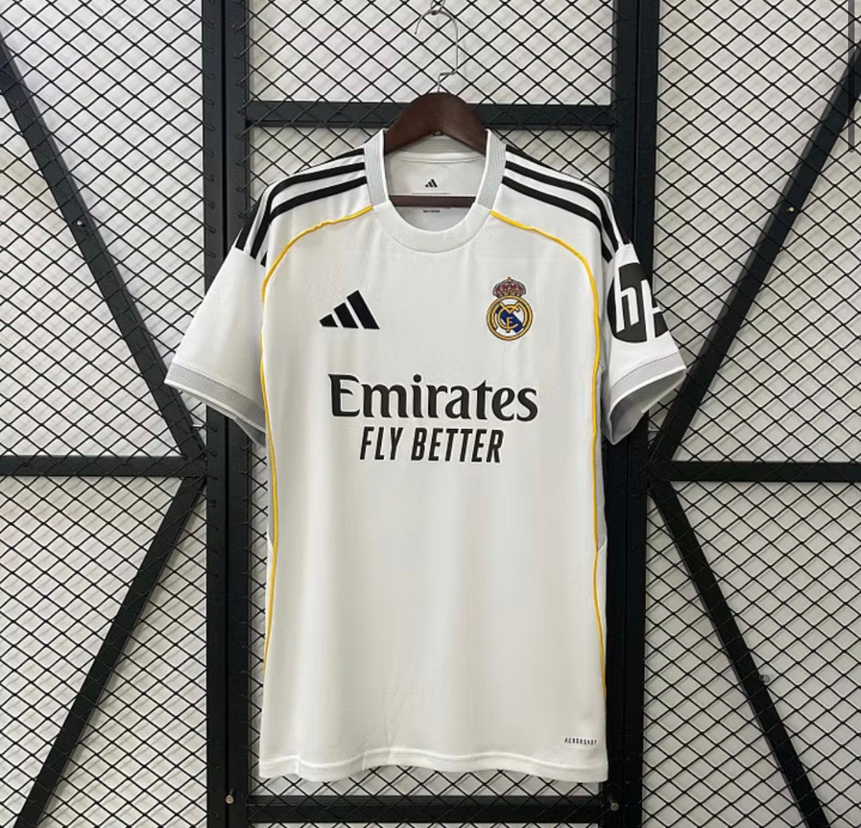 2025/2026 Real Madrid Home Football Shirt 1:1 Thai Quality