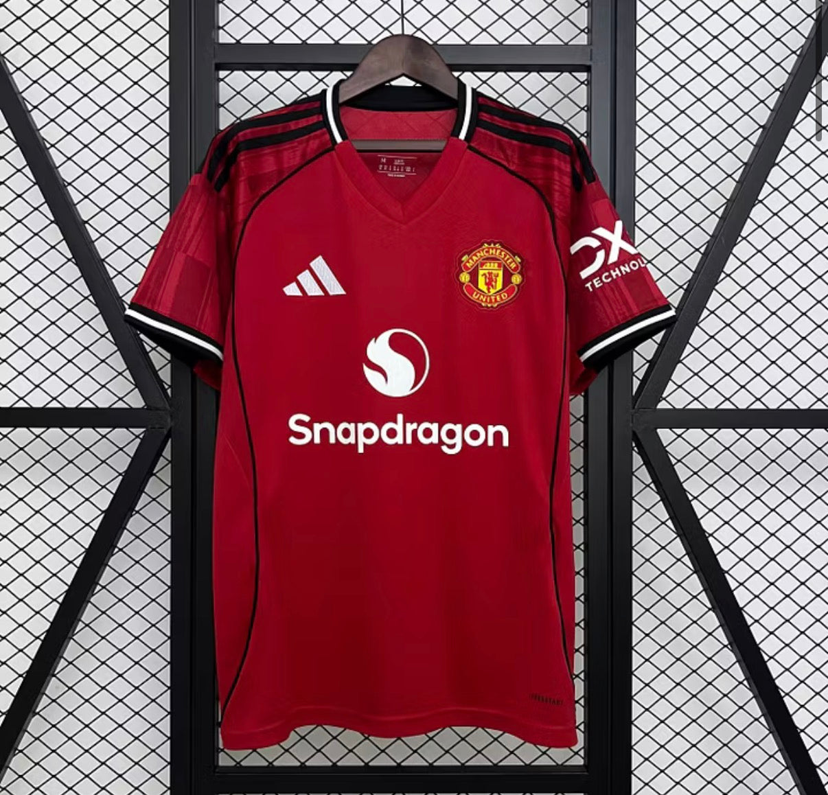 2025/2026 Manchester United Home Football Shirt 1:1 Thai Quality