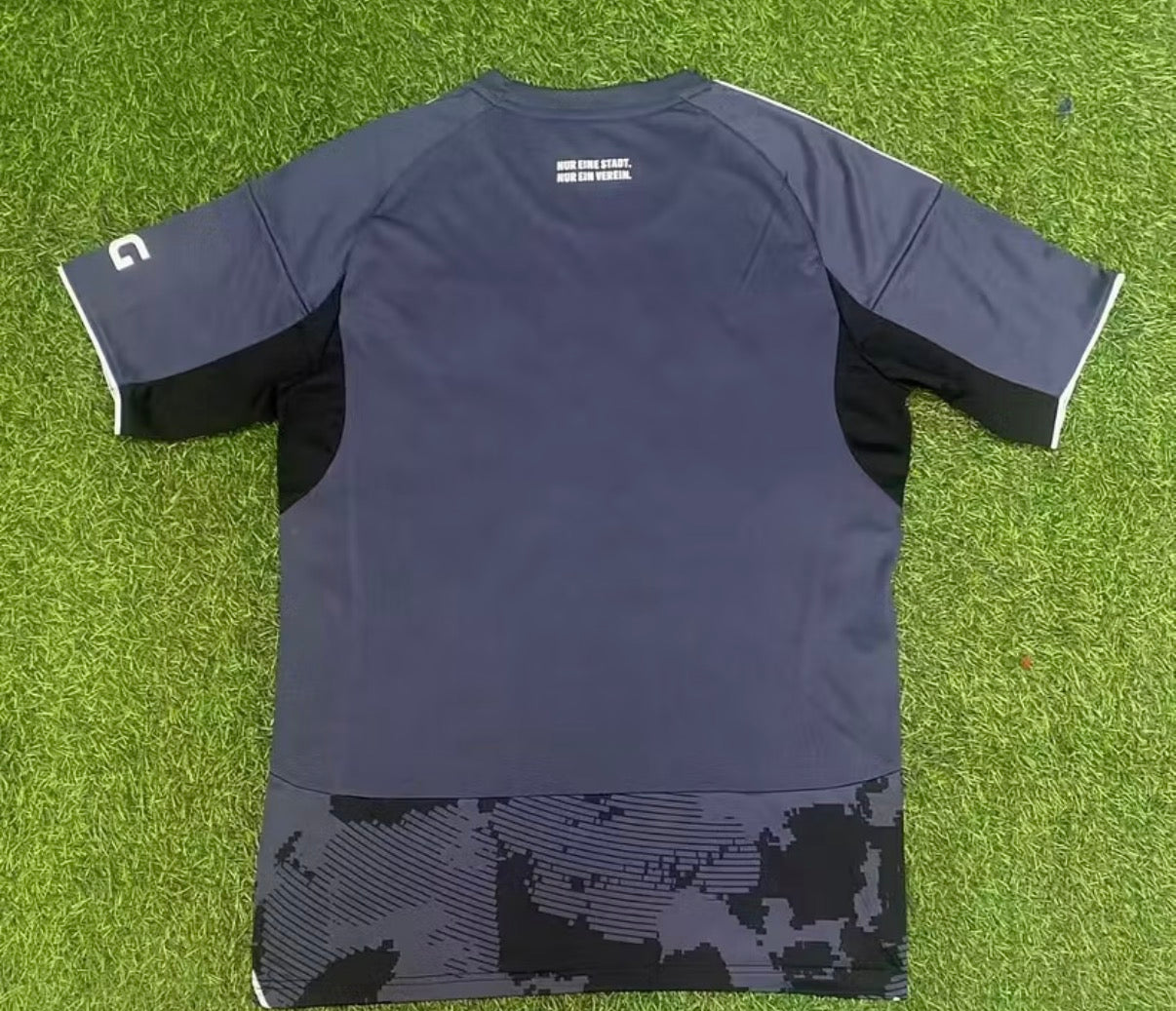 2025/2026 Frankfurt Third Away Football Jersey